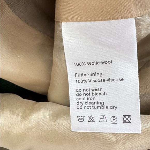 Akris jacket - Picture 8 of 9